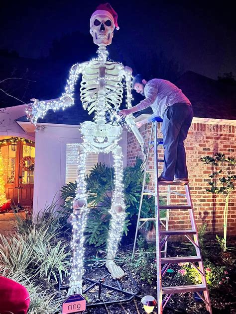 Ghost costume for 12 foot skeleton – Artofit