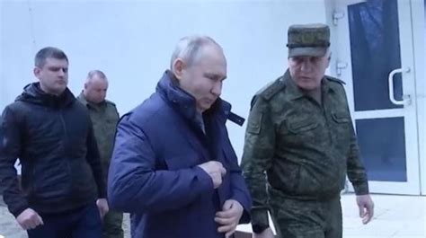 Does Putin Have A Body Double And Live In A Bunker Kremlin Denies