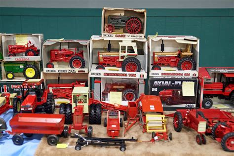 Toy Show And Sale Photo Gallery Elmira Maple Syrup Festival