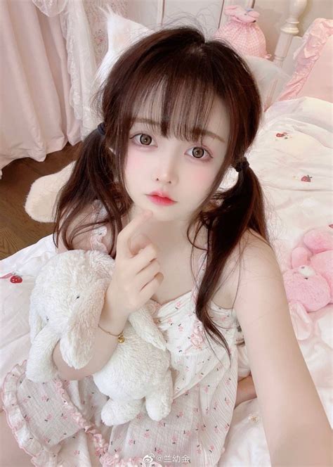 Ghim của ily zhang trên 兰幼金 Lanyoujin Lan Ấu Kim