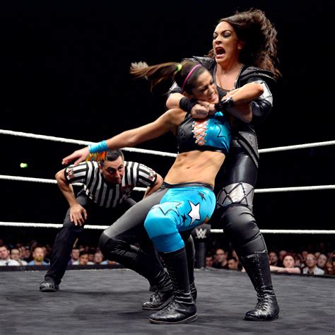 Nxt Takeover London Bayley Vs Nia Jax Nxt Women S Championship