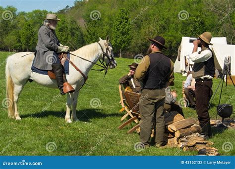 General Lee Talking To the Troops Editorial Photography - Image of ...