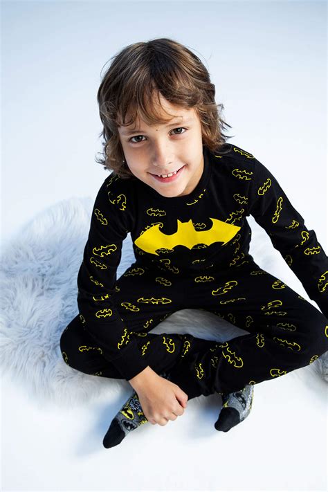 Schwarz Jungen Regular Fit Batman Lizenziertes Pyjama Set 2657265 Defacto