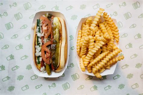 Feast Your Eyes On Michigans Very First Shake Shack Eater Detroit