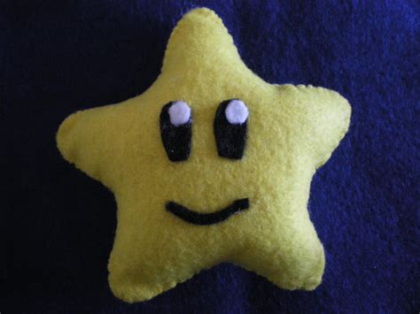 Mario Star Plush by jubbliful on DeviantArt