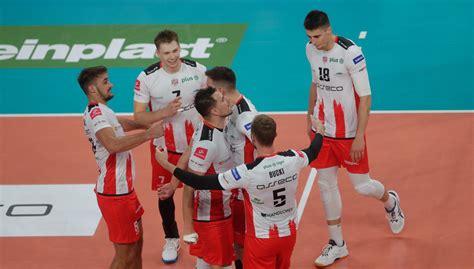 Dzi Siatkarski Szlagier W Hali Na Podpromiu Asseco Resovia Gra Z