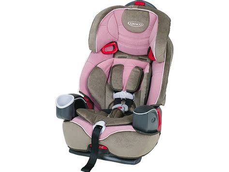 Graco Nautilus Car Seat Easy To Use And My Little Girl Loves It Car