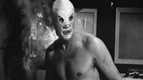 El Santo Cono De La Lucha Libre Mexicana Cumplir A Hoy A Os La