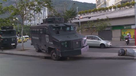 Vídeo Polícia Militar Faz Operação Na Rocinha Bom Dia Rio G1