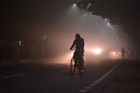 Winter At Its Peak; Cold Wave Causes Chaos In Northern India Photos: HD ...