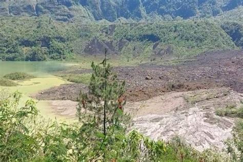 Dinding Gunung Galunggung Longsor Timbun Danau Kawah Begini Penampakannya