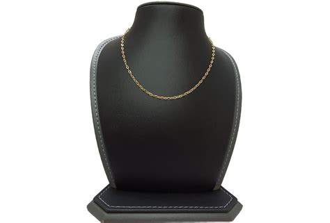 Se produkter som liknar Halsband i 18k guld 45 5 cm på Tradera 578625184