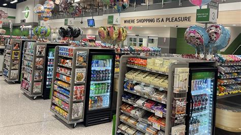 Publix Opens New Store In Sarasota