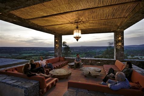 15 Awesome Southwestern Deck Designs You Re Going To Adore