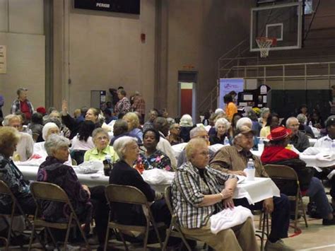 Seniors Enjoy a Festival Event – The Edgefield Advertiser