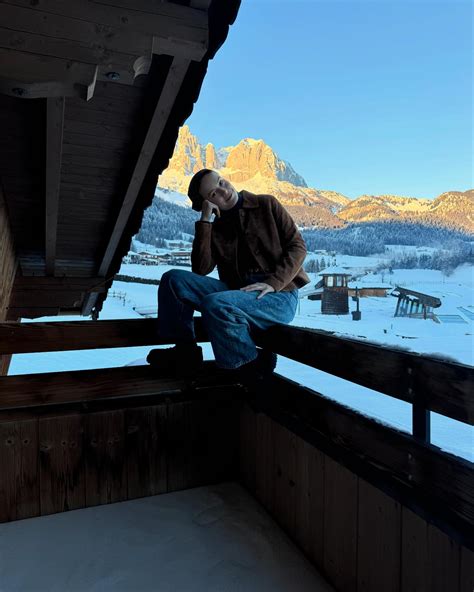 Brie Larson | Proud to announce there’s a new *star* in my life. Meet