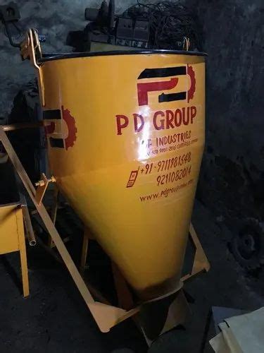 Concrete Bucket Machine For Column Concreting Capacity 05mq In