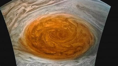 Tempesta Su Giove Si Sta Riducendo La Grande Macchia Rossa Su Giove