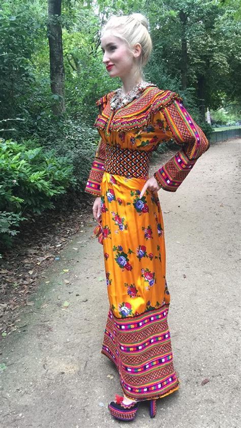 Robe Kabyle Malika Domrane Traditional Outfits Traditional Dresses