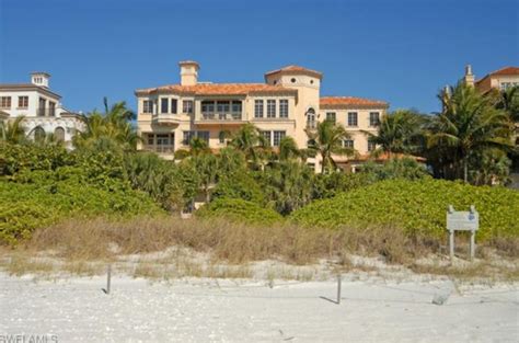 199 Million Mediterranean Style Beachfront Mansion In Naples Fl Homes Of The Rich