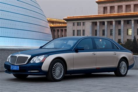 Used 2010 Maybach 62 Sedan Review | Edmunds