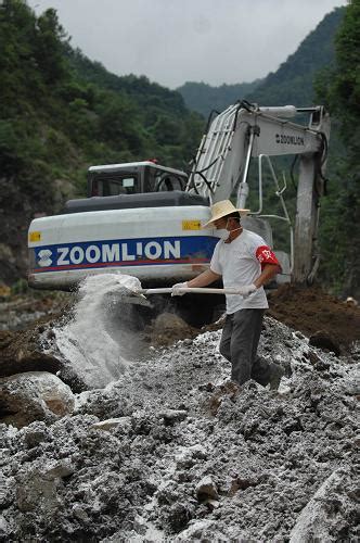 陕西南部洪涝灾害已导致73人死亡121人失踪