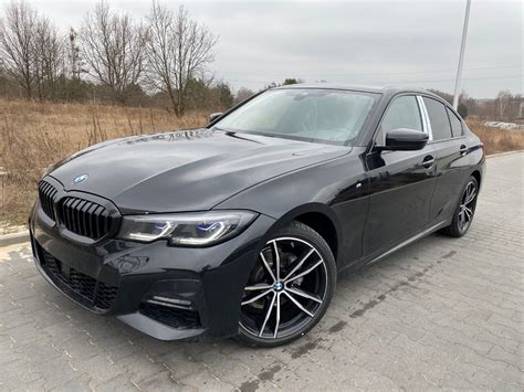 BMW Seria 3 Limuzyna 318d Sedan Czarny nowy Dealer BMW ZK Motors Rzeszów