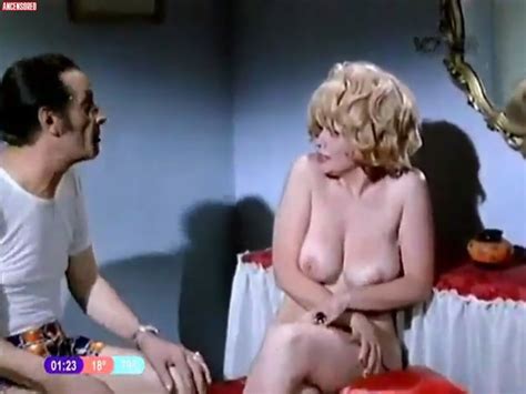 Naked Elvira Porcel In Crimen En El Hotel Alojamiento