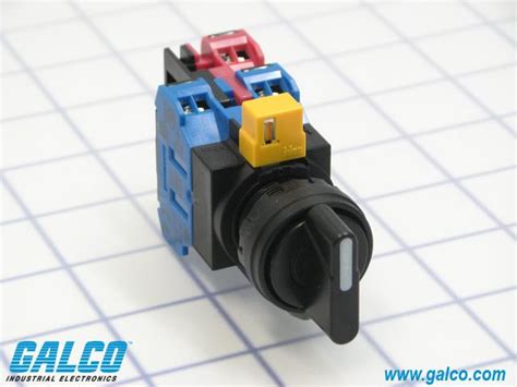 HW1S 3JTF21N1 IDEC Non Illuminated Selector Switches Galco