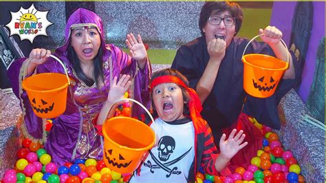 Trick or Treating Halloween Songs for Kids with Ryan's World!! - YouTube