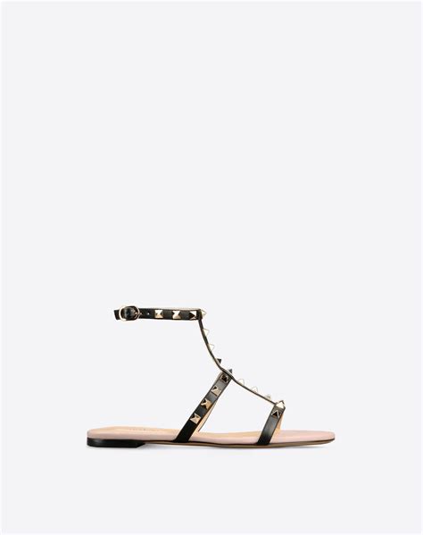 Sandale Basse Rockstud Sandales Femme Valentino Garavani Boutique En