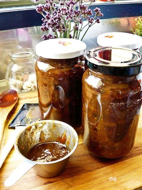 great feijoa recipes feijoa chutney  feijoa loaf feijoa