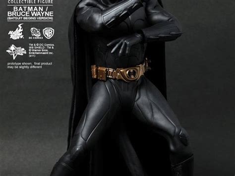 Hot Toys Batman Begins Bruce Wayne The Toyark News