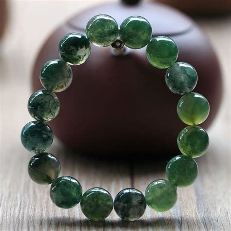 Moss Agate Healing Properties And Meanings Dearbeads