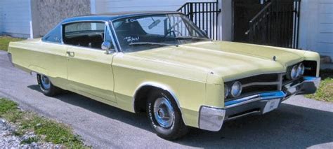 1967 Chrysler 300 2DR HT