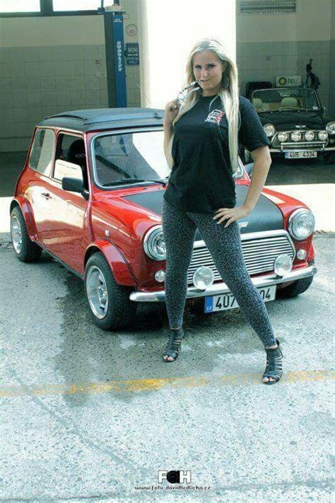 Épinglé Par Carlos Mendez Sur Mini Cooper Girls Féminin Voiture Mini