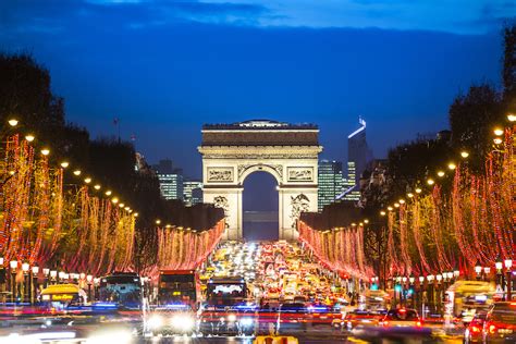 Illuminations et marché de Noël des Champs Elysées 2024 Citizenkid