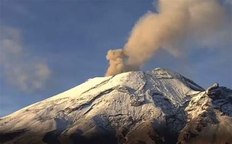 VIDEO Popocatépetl aumentó actividad al registrar 46 exhalaciones y