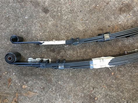 sold    mopar performance extra heavy duty leaf springs
