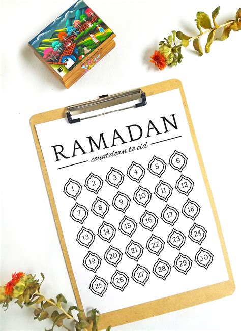 Paper Islamic Art Printable Ramadan Calendar Countdown To Eid Printable