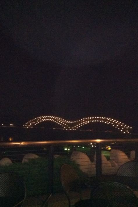 Memphis-Arkansas bridge over Mississippi River at night. BEAUTiFUL ...