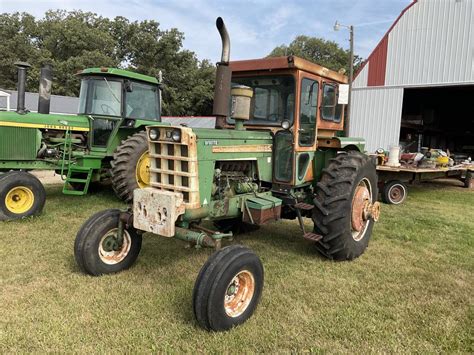 Sold Oliver 1855 Tractors With 102 Hp Tractor Zoom