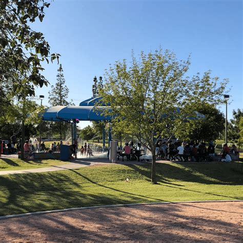 Kiwanis Park Splash Pad - Dig Studio