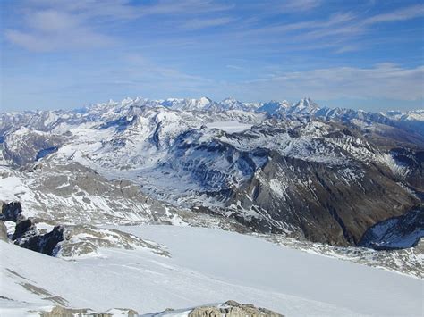 Blick Hin Ber Zum Glacier Du Plaine Morte Fotos Hikr Org