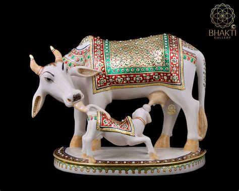 Kamdhenu Cow With Calf Statue 31 Cm Big Hand Painted White Cultured