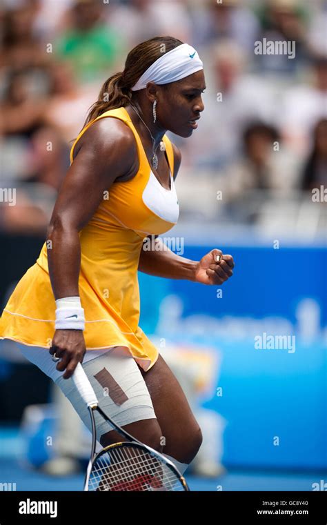 Tennis - Australian Open 2010 - Day Four - Melbourne Park Stock Photo ...