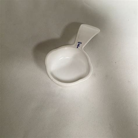Tupperware White Measuring Cup 1 Cup 1/4 1/2 Cup 2/3 Cup 3/4 Cup