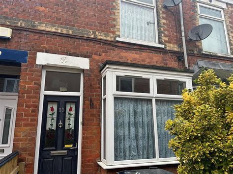 Woodbine Villas Reynoldson Street Hull 2 Bed Terraced House £450