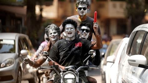 Holi 2024 People Nationwide Celebrate Festival Of Colours With Great