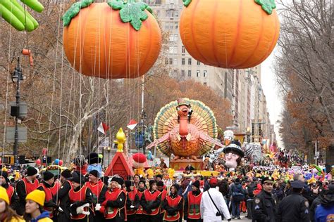 A Guide To The Macys Thanksgiving Day Parade Kidtripster